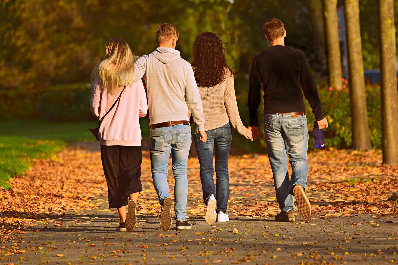 Waarom wandelen alleen niet genoeg is voor een sterke en fitte oude dag