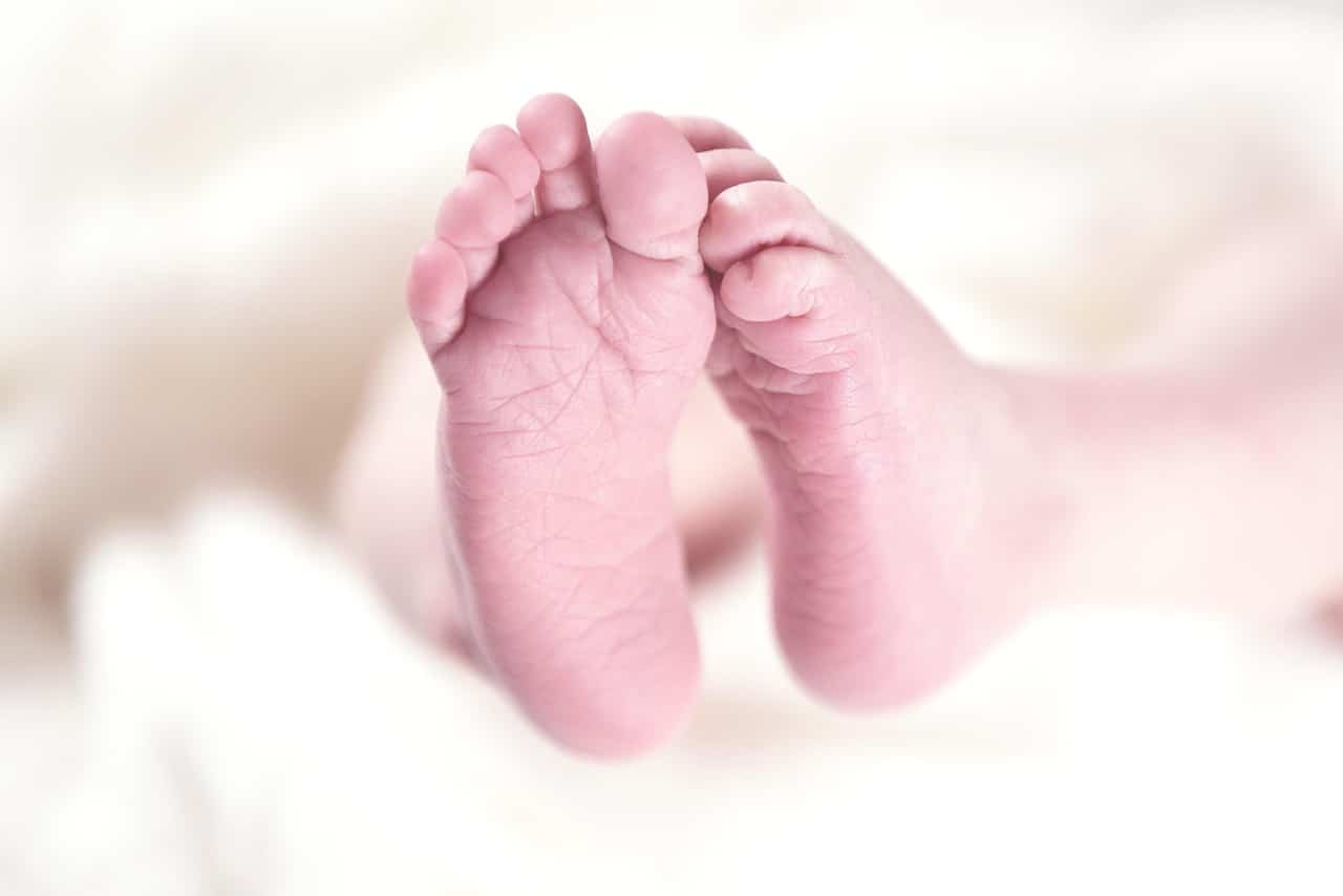 baby voeten