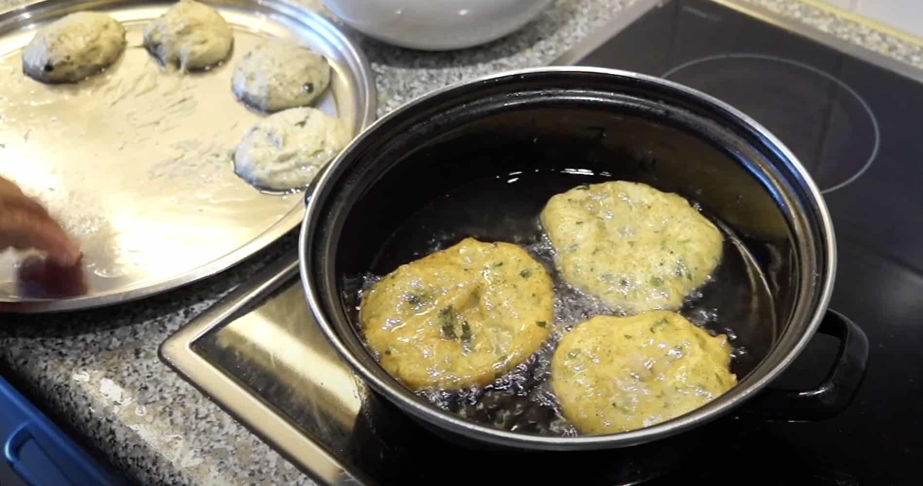 Surinaamse snacks uit de airfryer zijn verrassend lekker en lichter